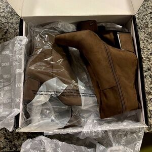 DKNY Women's Cilli Knee High Boot